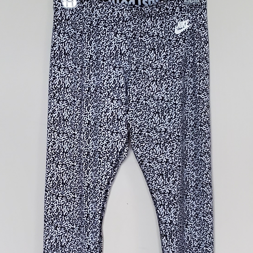 Nike Black & White Leggings Sz. M - Picture 2 of 7
